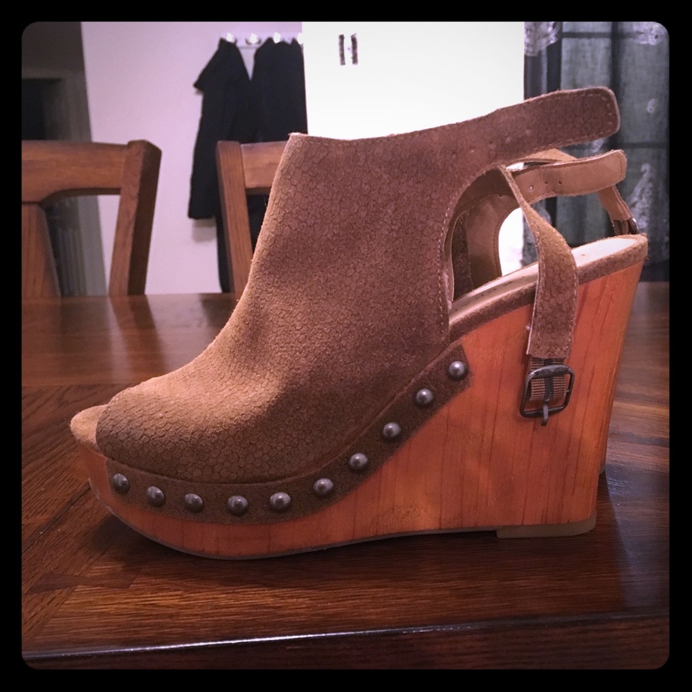 Lucky Brand suede peep toe wedges! Barely worn!!